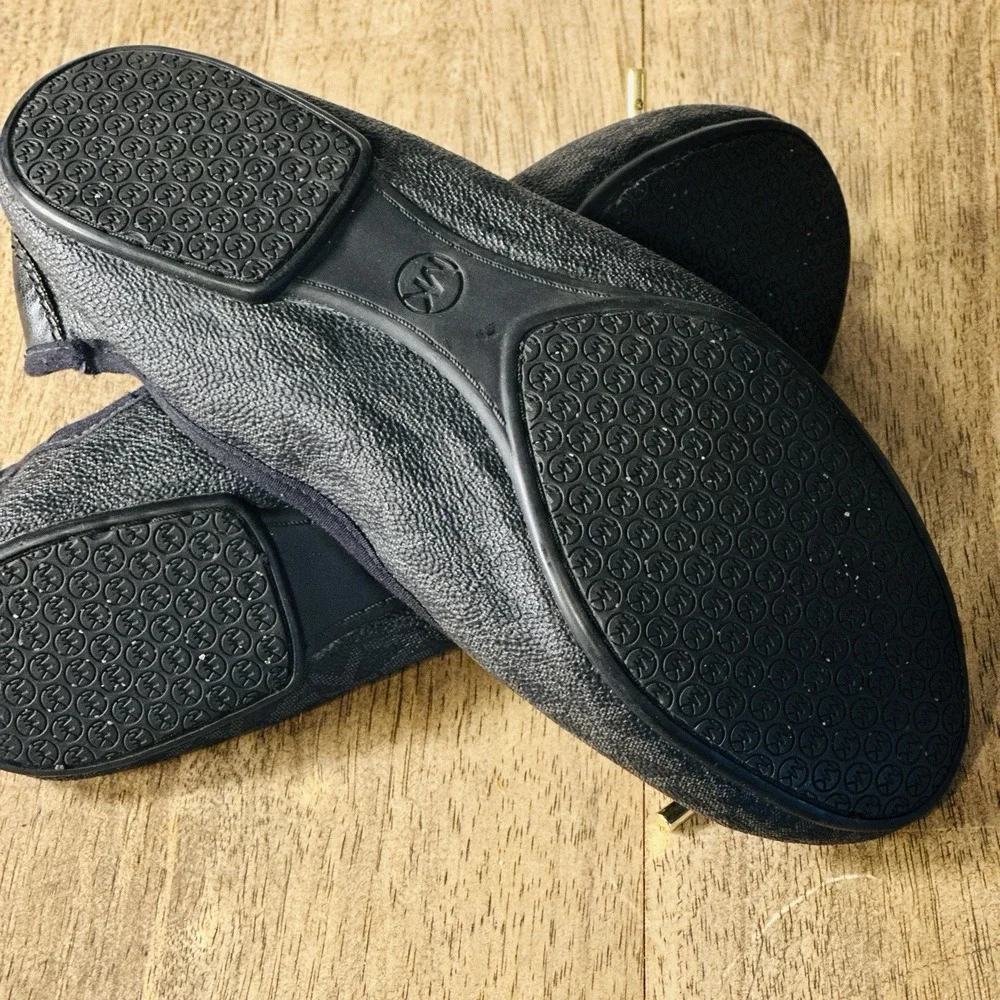 Michael Kors Women's Flat  Shoes   Melody Ballet‎ Signature Black Size 7.5